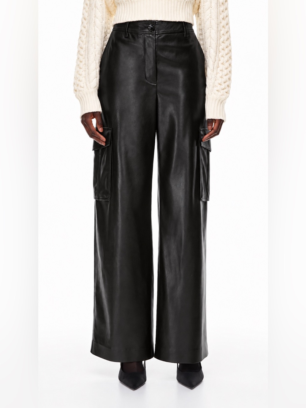 Aritzia Wilfred Bridger Cargo Pant Vegan Leather Black Size 8